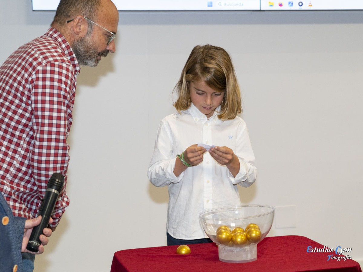 S'HAN PRESENTAT 8 CANDIDATS A SANT JORDIET 2025